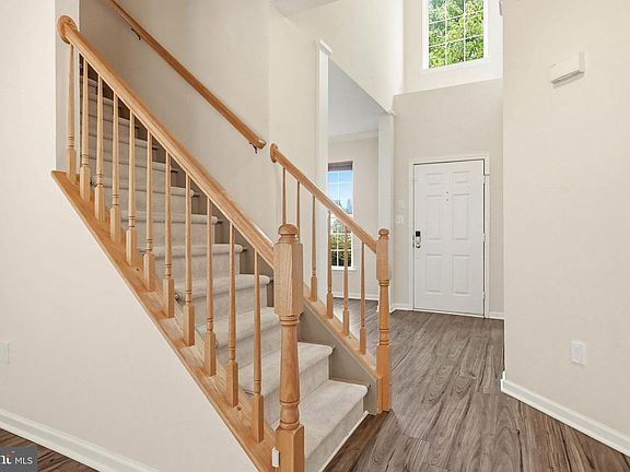 3rd image of 12203 Armat Ct