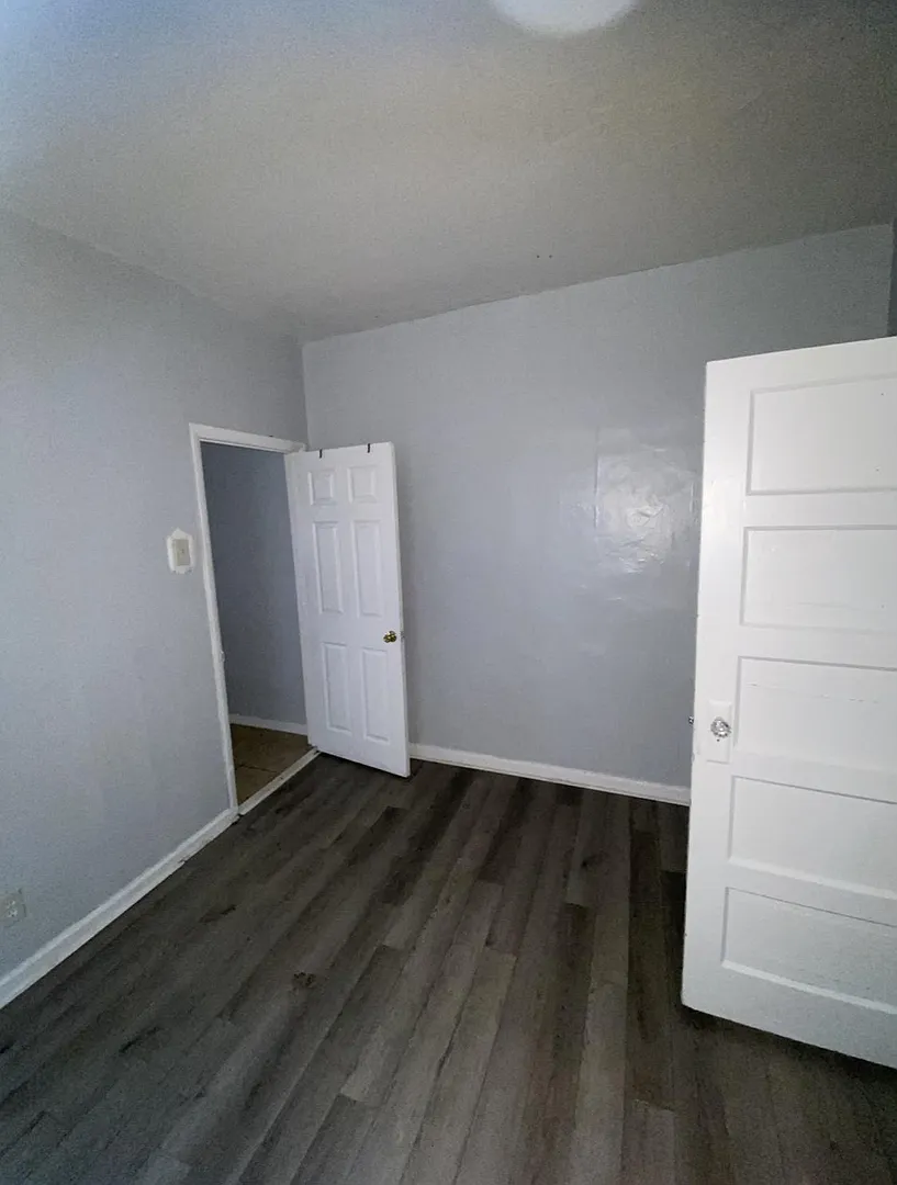 Akings - 5133 Irving St (DNM- just find rentals) — Photo 4