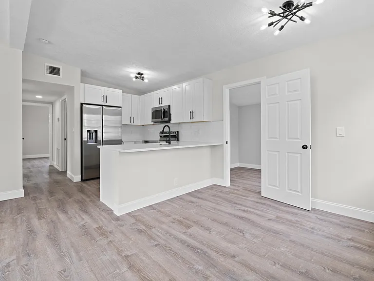 2415 Lewis Rd — Photo 6