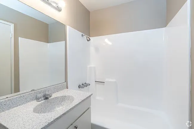 Magnolia Apartments — Photo 19