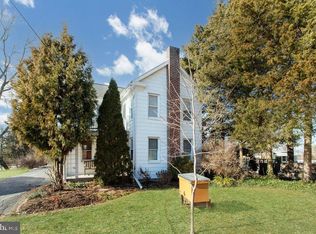40 N Emigs Mill Rd, York, PA 17408