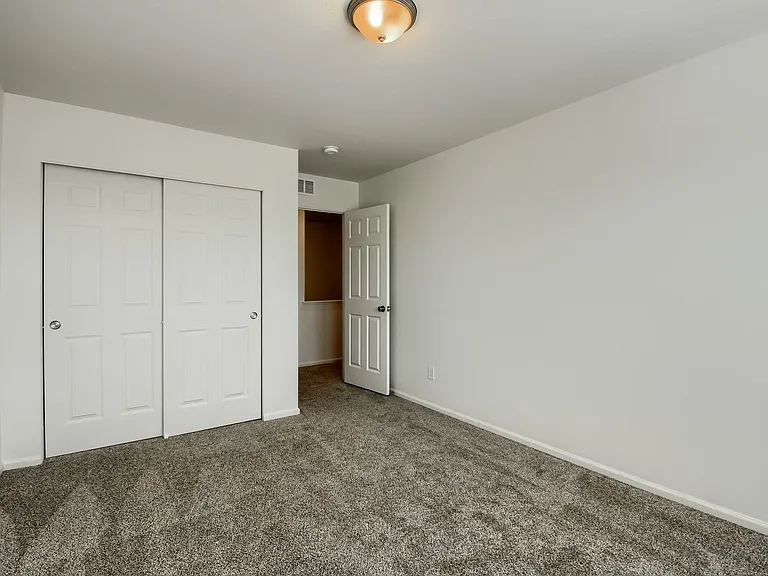 4595 N Picadilly Ct — Photo 28