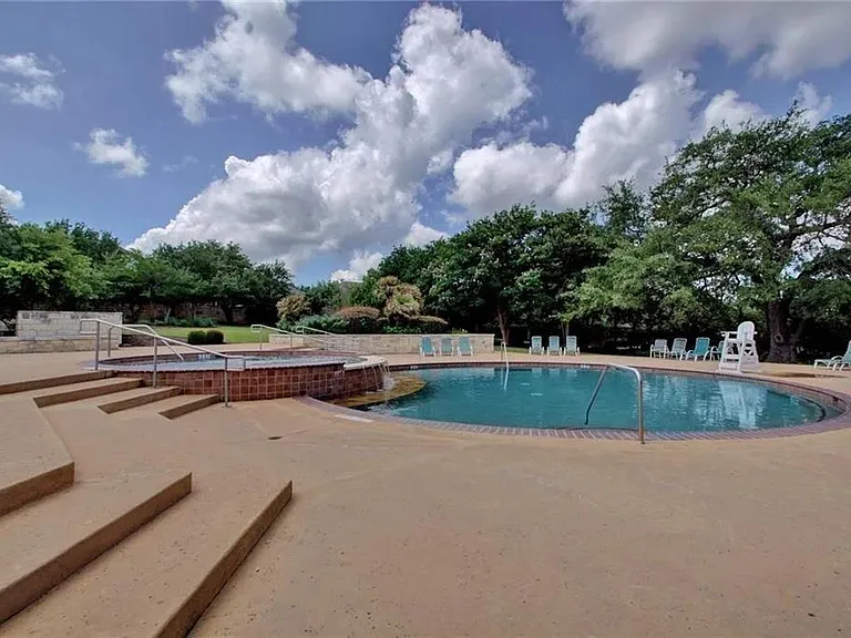 11217 Persimmon Gap Dr — Photo 32