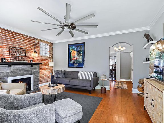 2nd image of 5639 Lisette Ave