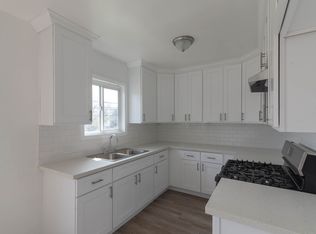 9215 - Sepulveda Apts, North Hills, CA 91343