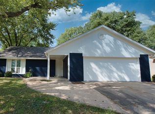 620 S Maywood Dr, Claremore, OK 74017