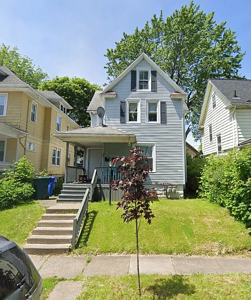45 Dove St