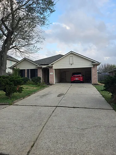 16319 Split Willow Dr Photo 1