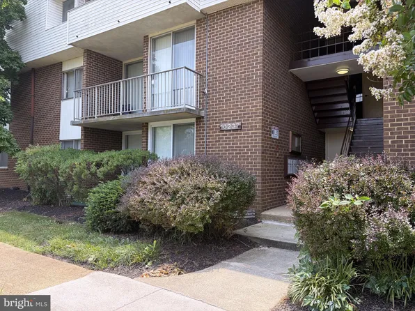 10237 Prince Pl #25-105, Largo, MD 20774