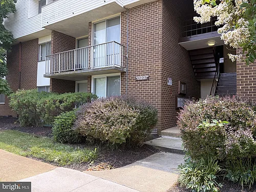 10237 Prince Pl Photo 1
