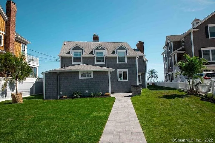 21 Groveway #21 — Photo 22