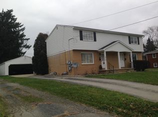 1910-12 Stepney St, Niles, OH 44446