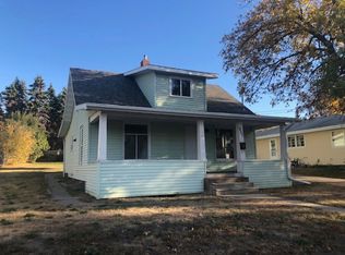 907 9th Ave NE, Minot, ND 58703