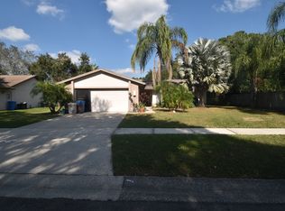 1922 Dockside Dr, Valrico, FL 33594