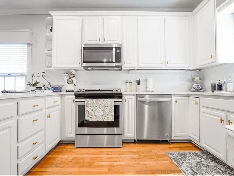 8620 Hope Mews Ct — Photo 3