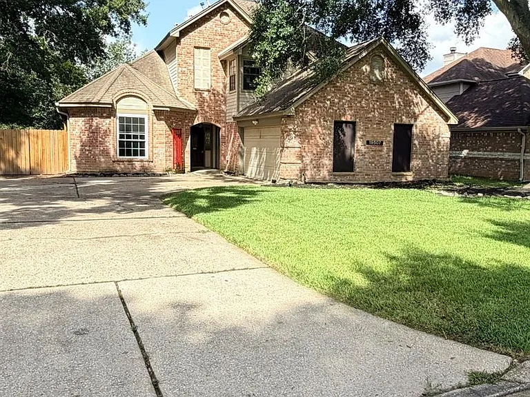 19507 Oak Station Dr — Photo 2