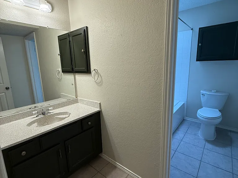 239 Rodeo Dr — Photo 8