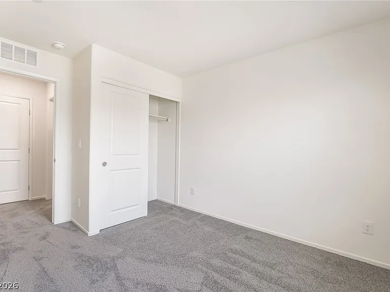 9472 Peaceful River Ave — Photo 13
