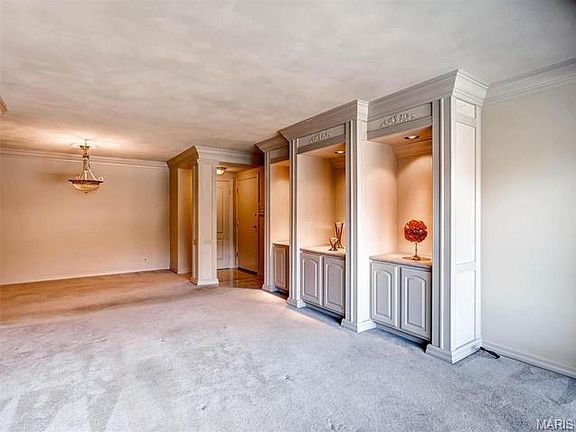 4th image of 1 Delcrest Ct APT 101