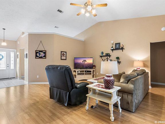 3rd image of 11334 NW 35th Ave
