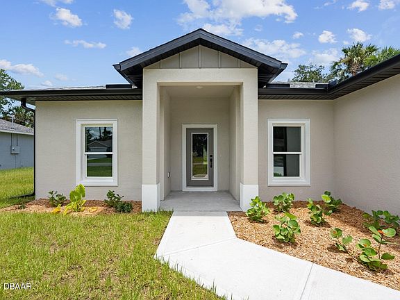 5th image of 2907 Vista Palm Dr