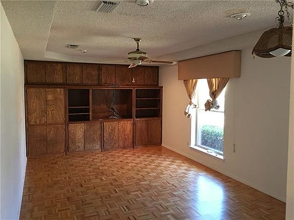 5th image of 472 Hurricane Creek Ln