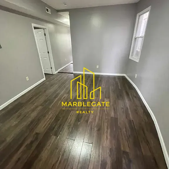 748 S 16th St #22 — Photo 4