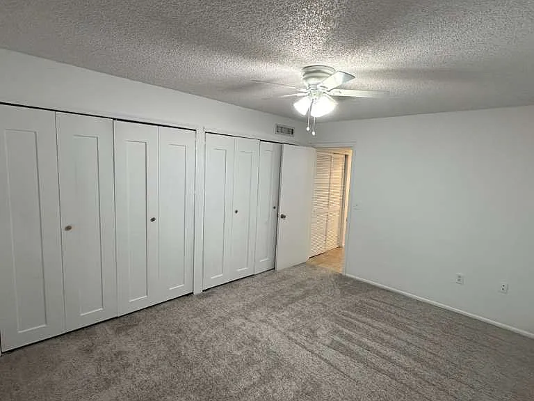 1000 Lake Of The Woods Blvd #H205 — Photo 20