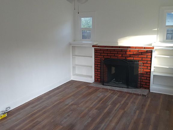 2nd image of 4911 Floristan Ave