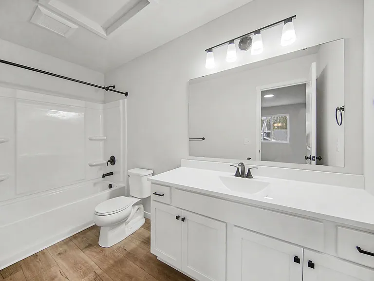 1097 Vertex Cir — Photo 14