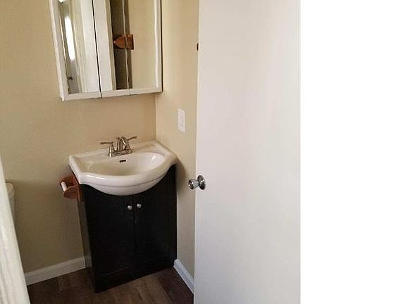 4th image of 640 Whitlock Ave APT 1