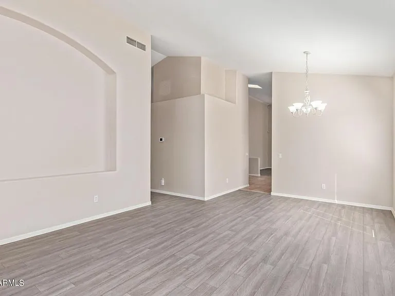 962 W Desert Broom Ct — Photo 24