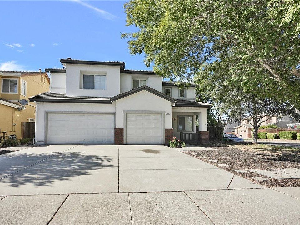 1st image of 921 Stonewood Dr
