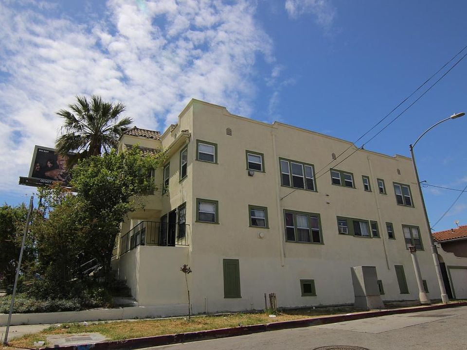1st image of 911 1/2 N Soto St