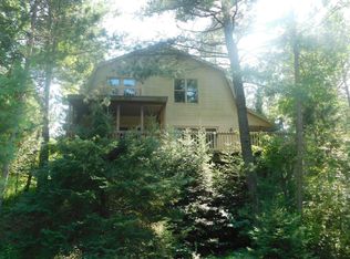 833 Green Dr, Mio, MI 48647