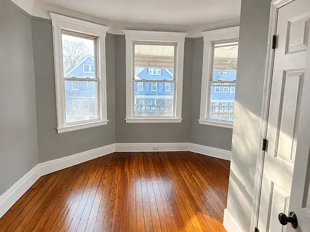 250 Halsted St #2 — Photo 6