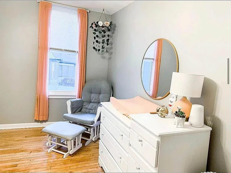 88 Pawling Ave — Photo 17