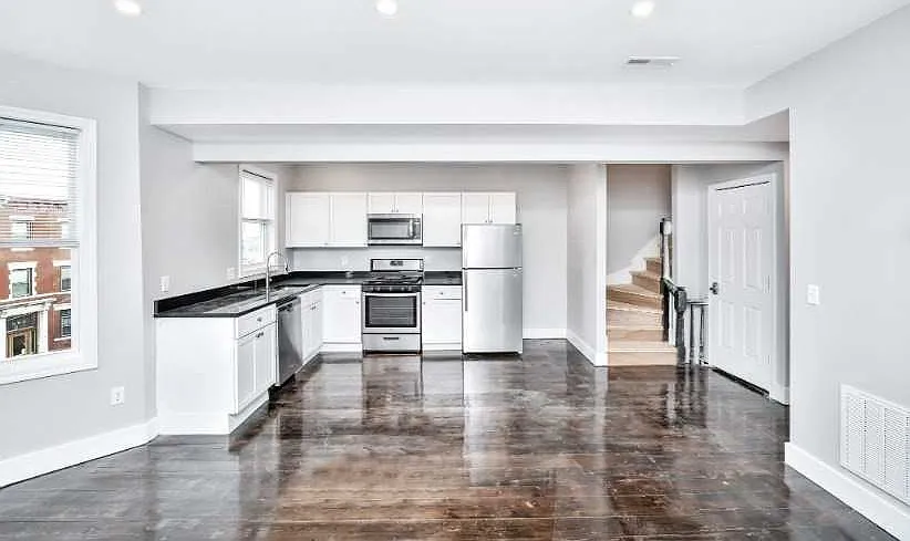 2 bed, $3,200 — Photo 4