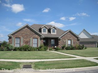 242 Whispering Wind Cir, Marion, AR 72364
