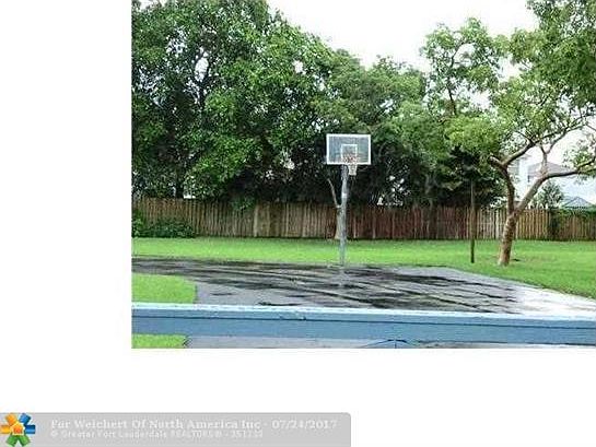 3rd image of 4220 SW 71st Way #4220