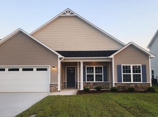 4028 Bluewater Blvd, New Bern, NC 28562