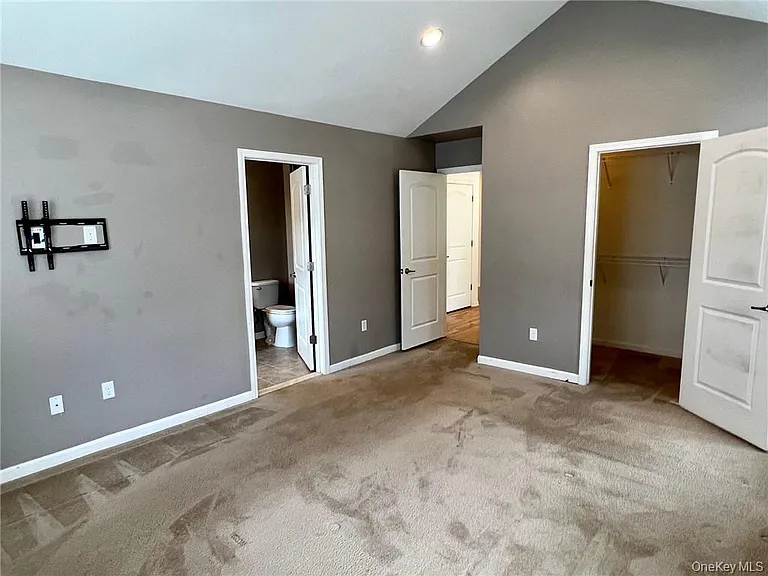 95 Meadow View Dr — Photo 16