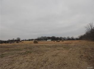 125 Lily Ann Ln, Winfield, MO 63389