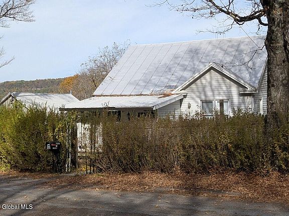 2nd image of 357 Murphy Road