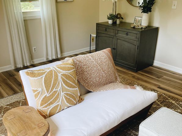 605 E Hill St Unit 3