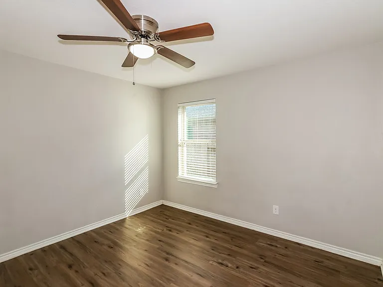 18003 Dalton Shadow Ln — Photo 12