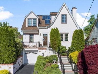 11 Pleasant Avenue, White Plains, NY, 10605