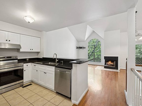 2nd image of 204 Riverstone Ct