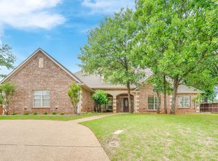 2803 Deer Mdw, Denison, TX 75020