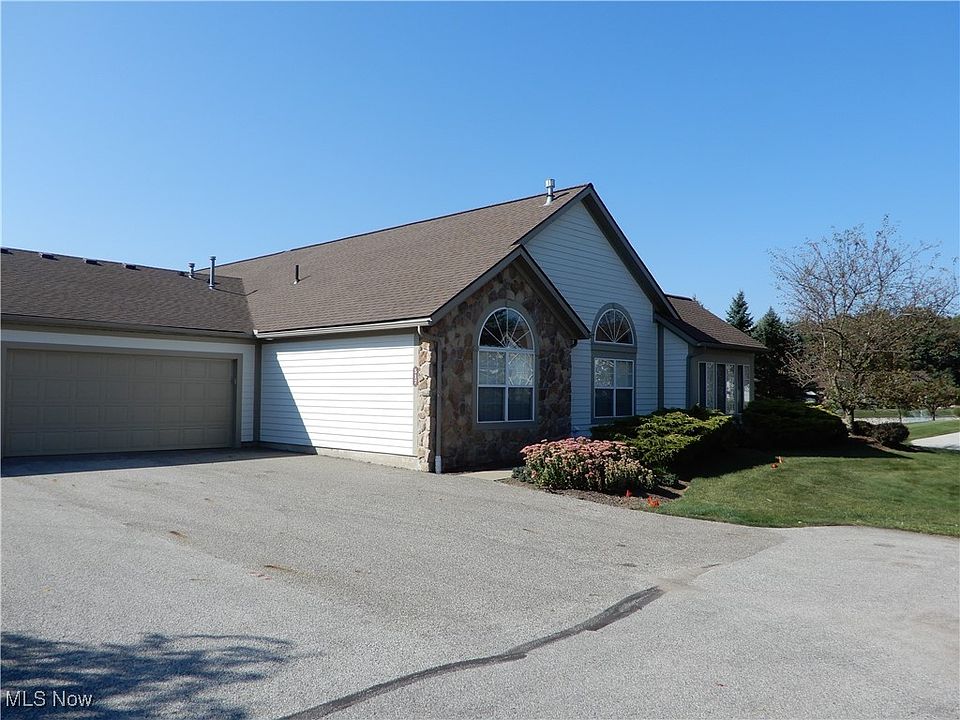 2nd image of 517 Crossings Cir